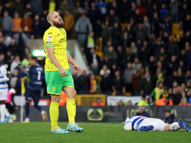 34 yellows, 1 second yellow, 1 straight red (42 points)