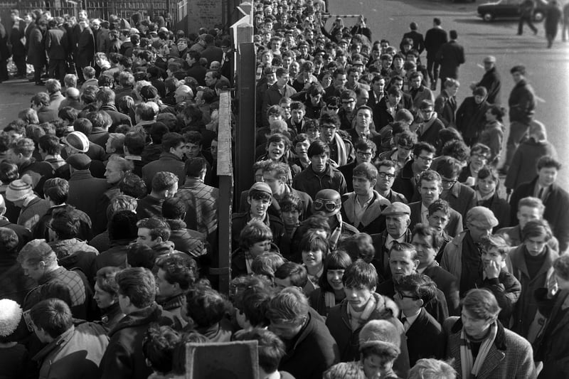 Fans piling into Elland Road in March 1967.