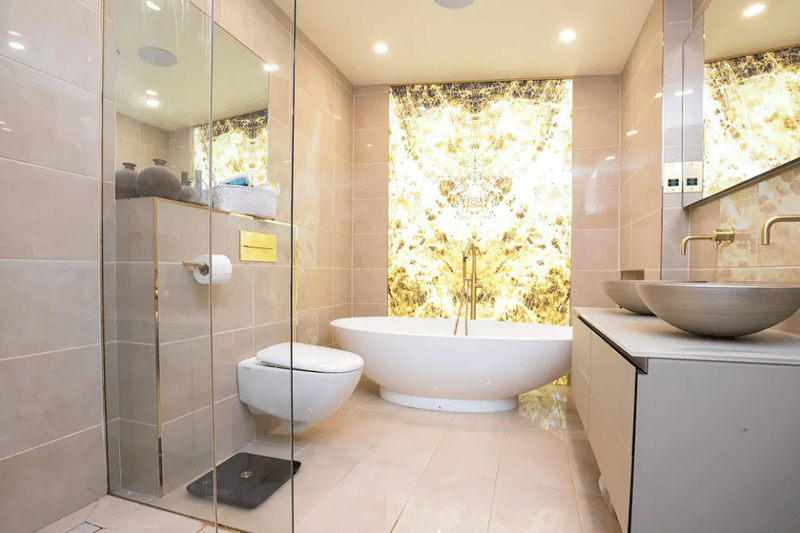 The chic bathroom in the property