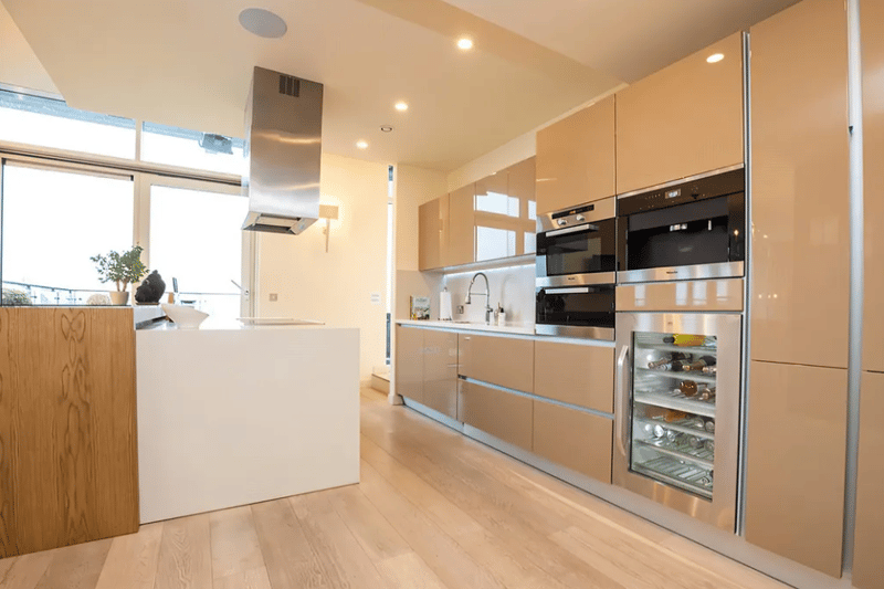 Kitchen area with designer and integrated appliances 