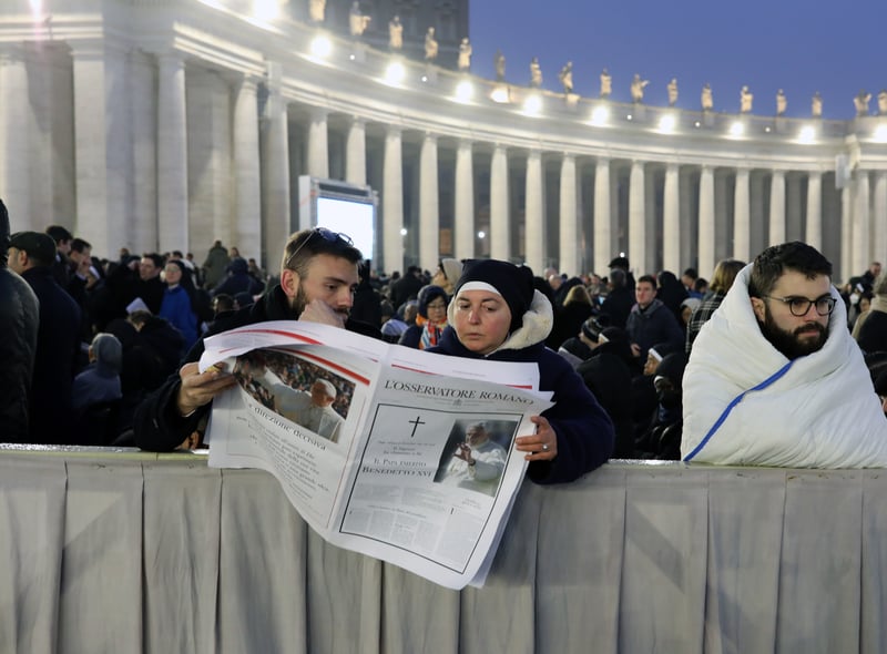 Faithfuls await the funeral of Pope Benedict XVI on January 5, 2023 in Vatican City, Vatican.