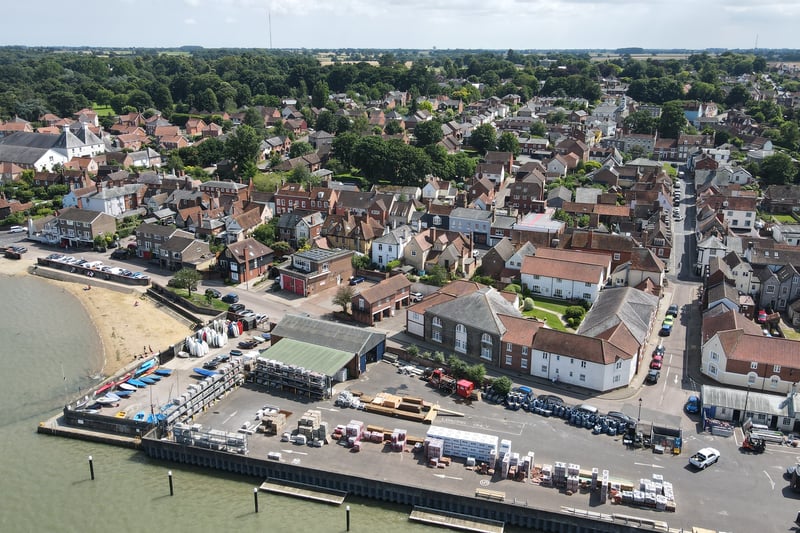 Tendring Council has spent £198,049 and been awarded no funding. The authority spent £193,729 on a Future High Streets bid, including £150,000 capacity funding from government, and £4,320 on a round one Levelling Up Fund bid. 