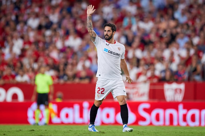 Recently had his contract terminated early by Sevilla so is available as a free agent. Lopetegui is said to be keen on a reunion and Wolves could really do with midfield depth. Makes great sense.