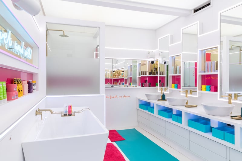 The luxurious bathroom is probably the least dramatic room in the Love Island villa 