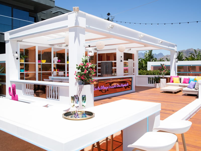 The outside kitchen where contestants make cooking look like solving a rubix cube 