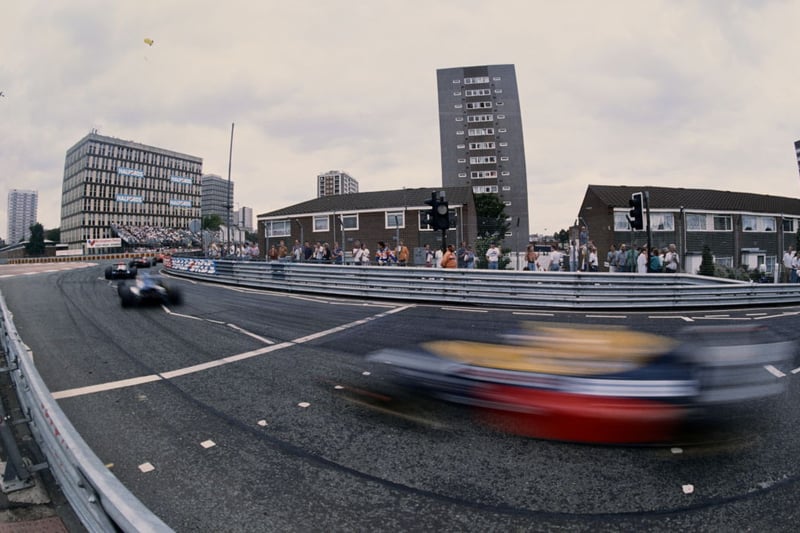 At speed through the streets during the FIA International F3000 Championship Halfords Birmingham Superprix race on 27th August 1990 on the streets of Birmingham, Great Britain. (Photo by Russell Cheyne/Getty Images)