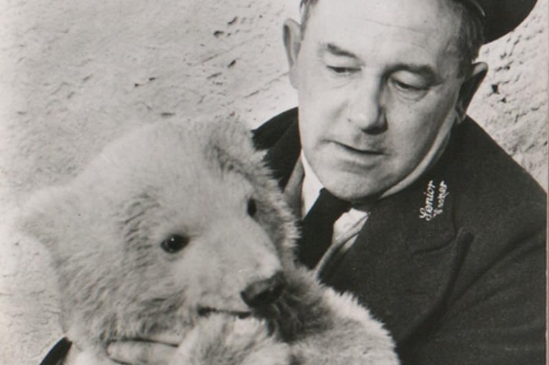 Back in 1935, the zoo introduced an aquarium and a polar bear enclosure. Here is Sebastian being held by the senior keeper in 1958. The bear cub proved to be a huge attraction.