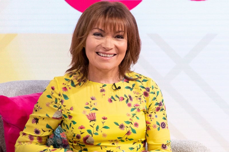 Television presenter and journalist Lorraine Kelly also appeared in her natural surroundings on Still Game when she interviewed Tam and Francis as Britain’s oldest parents. 