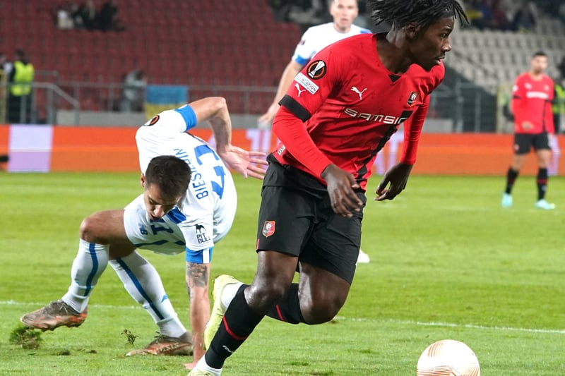 After failing to secure Ligue 1 winger Dango Ouattara, Everton have turned their attention to another talented wide-man in Kamaldeen Sulemana. The Toffees are targeting the Ghanian international who plays for Rennes and are hoping to secure a short-term loan deal until the end of the season. He was a part of Ghana’s World Cup squad in Qatar and he has a high defensive work-rate as well as completing around four dribbles per game -  which ranks him in the 98th percentile for all wingers in Europe’s top five leagues.