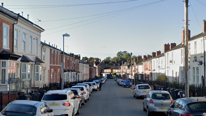The estimated average annual household income for Lozells East is £30,100