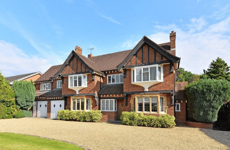 5-bed detached home for sale for £2,550,000