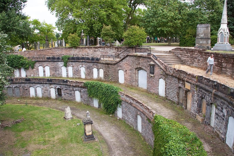 Warstone Lane Cemetery Catacombs or Brookfield Cemetery has a secret catacomb. It was established in 1848 and burials took place until 1982. It looks like a semicircle just like a Roman amphitheatre. (Photo - Wikimedia Commons)
