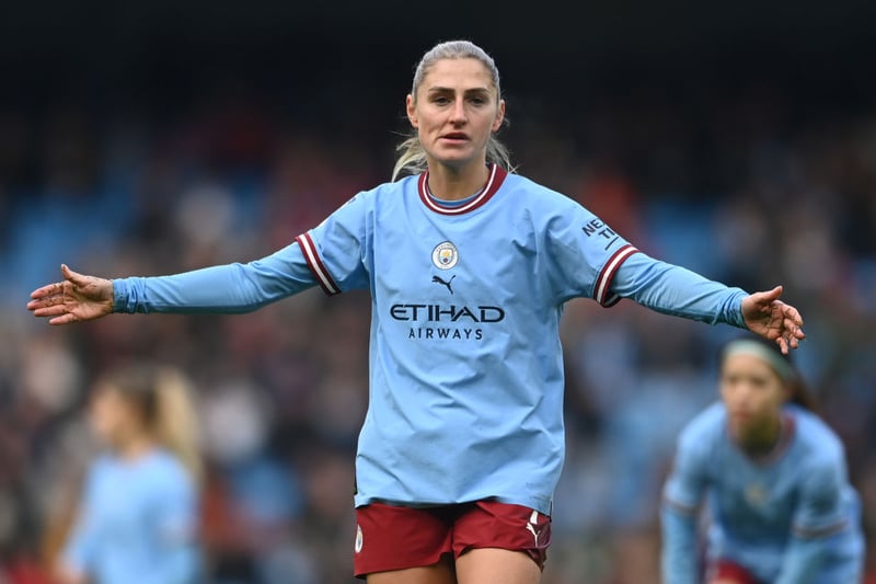 A typical all energy display from Coombs and started the move that opened the scoring but struggled to influence as much as she usually would as Villa’s Jordan Nobbs controlled the midfield.