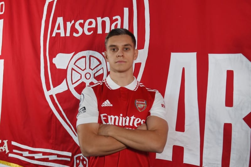 Arsenal’s latest signing, Leandro Trossard, could prove to be an excellent addition to the team. With adept dribbling ability and an eye for goal, the Belgian has plenty to offer. 