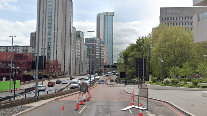 The estimated average annual household income for the city centre is 51,600