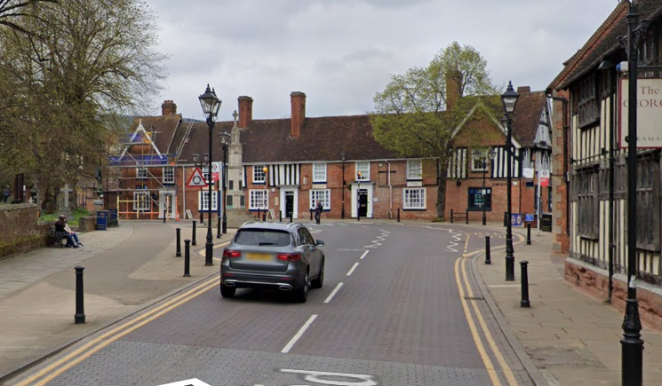 The estimated average annual household income for central Solihull is 58,100