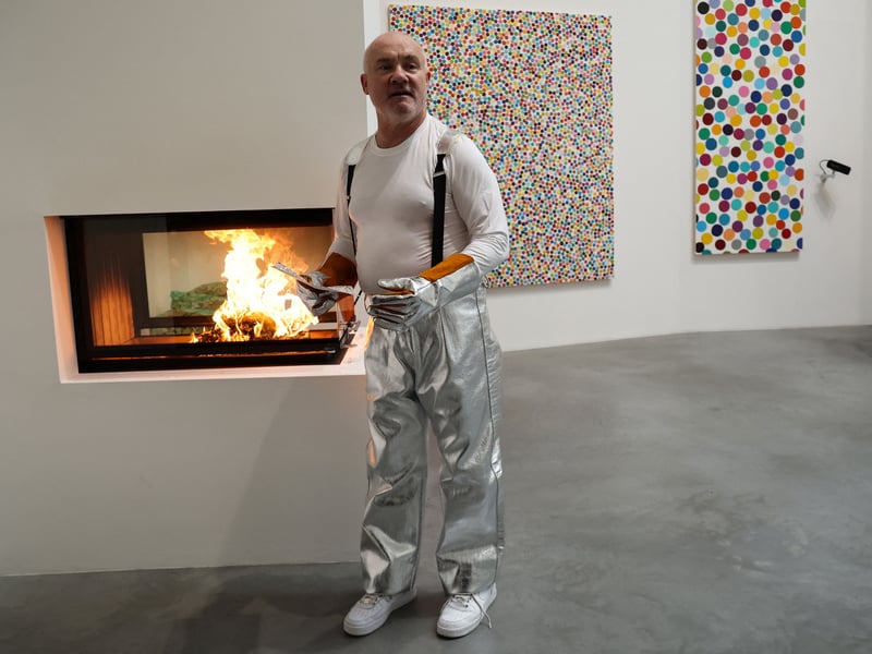 The leading figure of the Young British Artists (YBA) movement grew up in Leeds. Hirst attended Allerton Grange High School and Leeds College of Art (now Leeds Arts University). His provocative work, including the famous shark in formaldehyde, traces its roots back to his formative years in the city.
