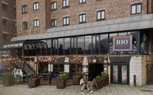 Rio’s on the Quayside has a couple of tables available earlier on tonight at 5 pm and 5:30 pm.