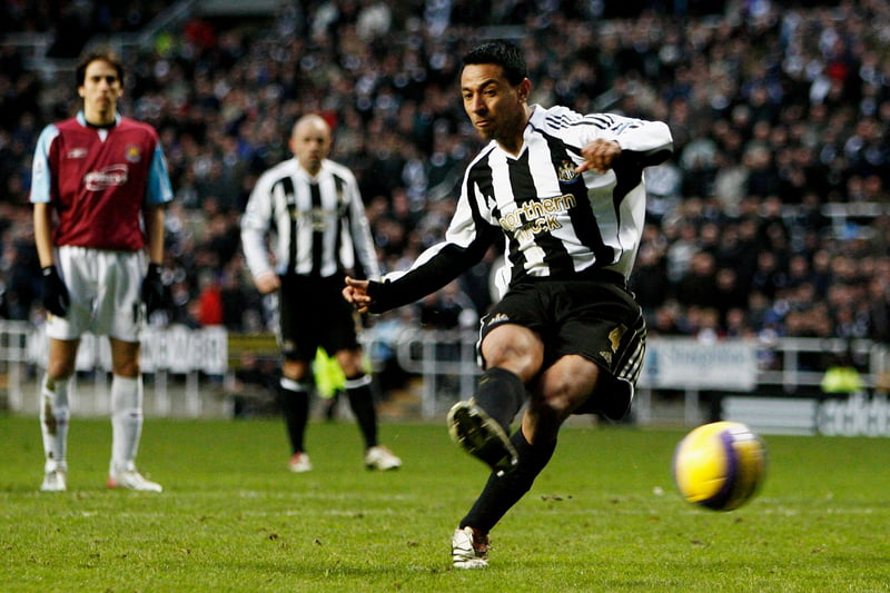 Solano was the first professional Peruvian footballer to play in England, debuting for Newcastle in 1998. He stayed until 2004 and then returned in 2005. Solano played for numerous other teams until his retirement in 2011.  He is now the coach of Peru’s under 23s.