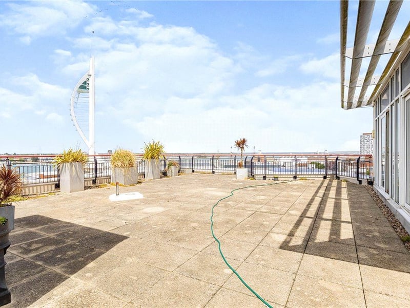 Substantial sun terrace
