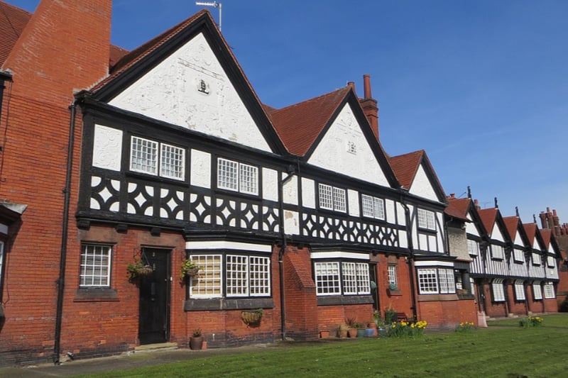Port Sunlight is a peaceful town with Victorian architecture and tons of history. It features the Lady Lever Art Gallery and grade II listed buildings. It has a happiness score of 7.31 and average house price of £173,791.