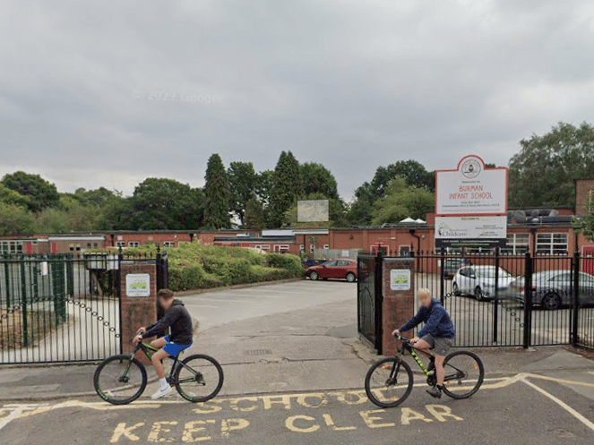 90% of parents who made it their first choice were offered a place for their child. A total of 4 applicants had the school as their first choice but did not get in