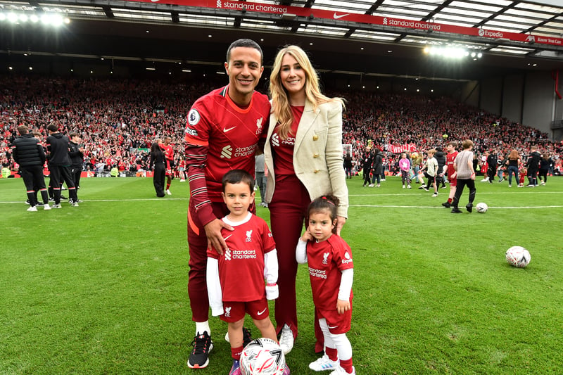 Thiago Alcantara and Julia Vigas married in 2015. Vigas is a Spanish businesswoman and met Thiago when he was playing at Barcelona.
