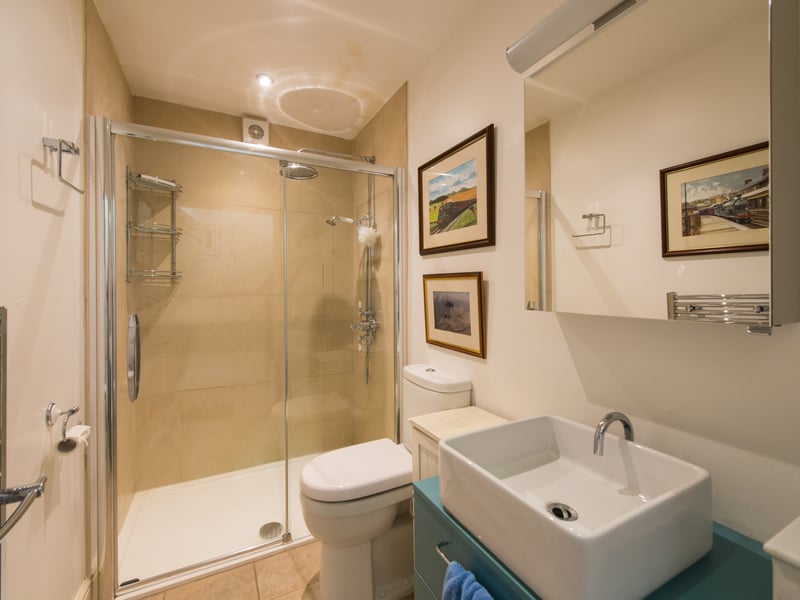 En-suite bathroom. Credit: Exposure Photography