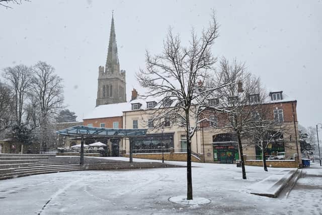 Kettering seems to have got away with a lighter dusting than other parts of the county this morning! 