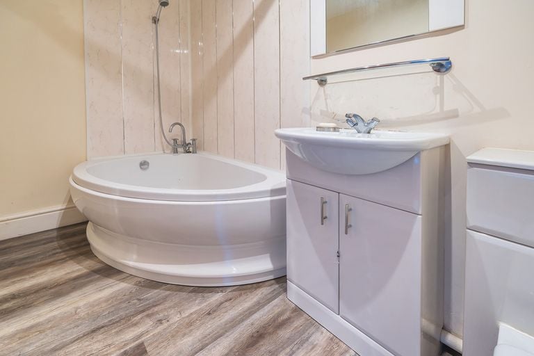Each bedroom in the property has its own en-suite 