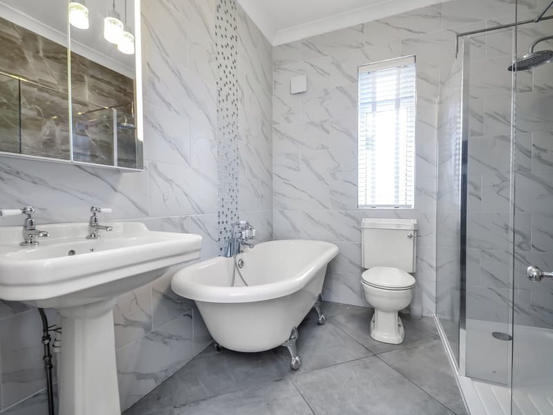 Family bathroom