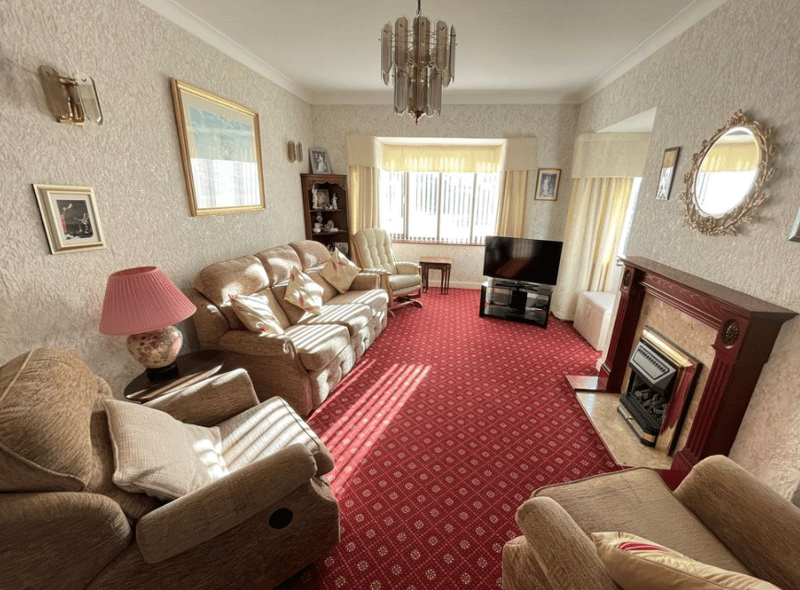 The main sitting room. Additional space could be added with a wall mounted TV