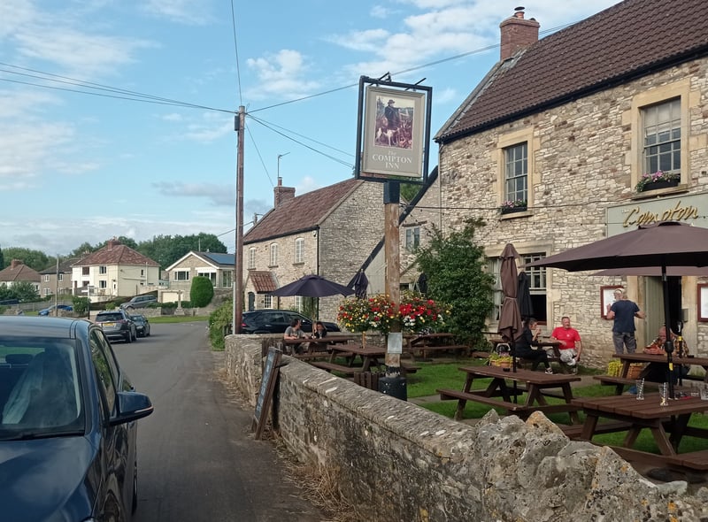 The Compton Inn is recommended. Either stop for a quick cider or ale, or sit down for a ploughmans, hot sandwich or, my favourite, the cheesy chips. Slight warning, it isn’t cheap!