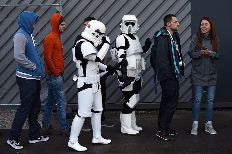 Star Wars fan queue for the unofficial Star Wars convention, ‘For the Love of the Force,’ in Manchester, 2015. (Photo: OLI SCARFF/AFP via Getty Images)