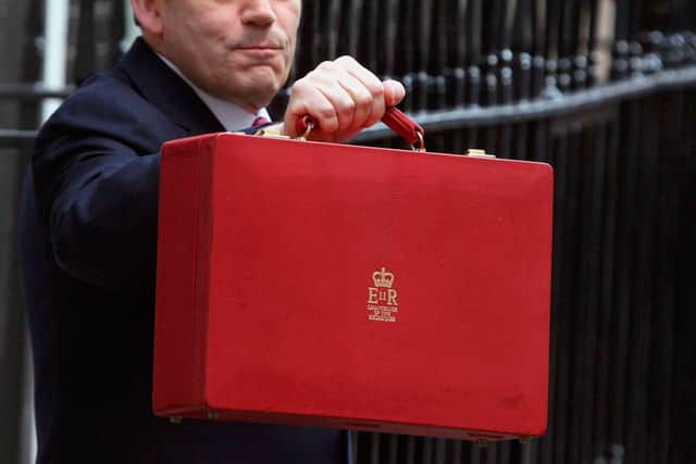 The red briefcase being held by chancellor Gordon Brown in 2007 (Photo: Getty) 