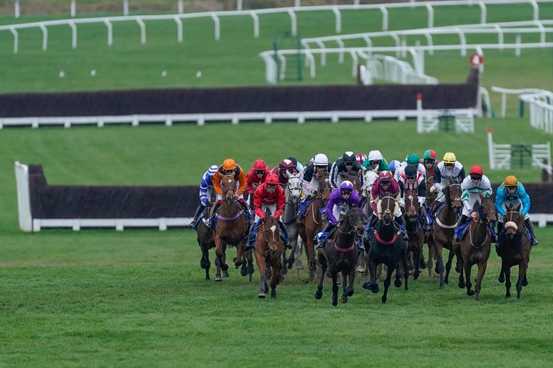 A general view as runners make their way up the course during The Pertemps Network Final Handicap Hurdle 