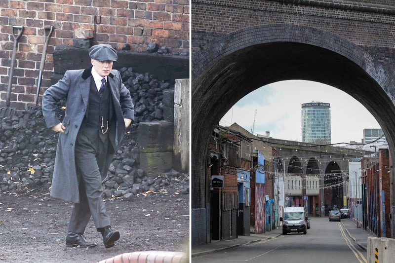 Some episodes of Peaky Blinders were also filmed at the Black Country Living Museum in Dudley. The museum allows visitors to see what life would've been like between the 1850s-1960s and was used for parts of the show for filming, along with Liverpool and Manchester. Cillian can be seen on the West Midlands set in the picture here