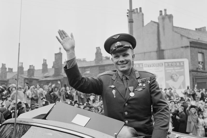 Crowds cheer cosmonaut Yuri Gagarin as he arrives in Manchester for a visit to the headquarters of the Amalgamated Union of Foundry Workers. Credit: Getty
