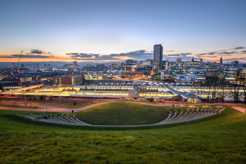 Sheffield, famed for its steel production and therefore nicknamed the “Steel City,” is the fifth most populated city in England, with 822,300 residents. It is home to the world’s oldest football club, Sheffield F.C.