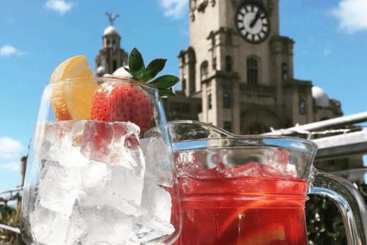 OH ME OH MY is a popular restaurant and bar in the heart of Liverpool, and although the interior is great, the terrace is the real winner. The rooftop bar has incredible views of the iconic Liver Buildings, perfect for a summer drink and some nice pictures!