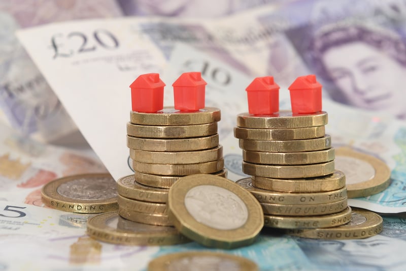 Prices in Bedford fell by 2.5%, from £360,363 to £351,174