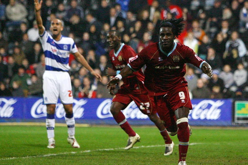 Akinbiyi had a prolific spell at City, scoring 21 goals in the 1998/99 campaign and that attracted a club record fee for Wolves in September 1999. He got to play in the premier League with Leicester City and Sheffield United, but mainly played in the Championship. His career finished in the seventh tier with Colwyn Bay.