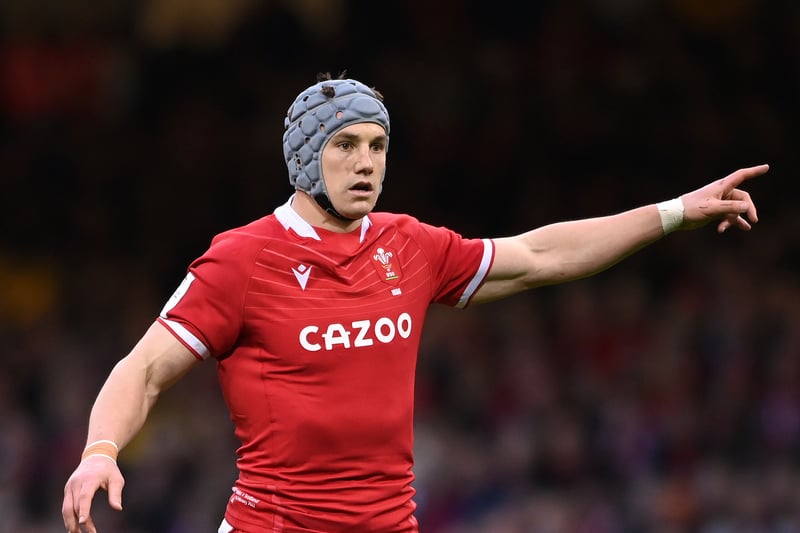 Born to Welsh parents in Solihull, Davies moved at a young age with his family back to Wales. The professional rugby union star plays at centre for the Scarlets and the Wales national team