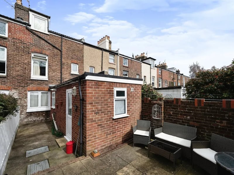 This property is close to local amenities 