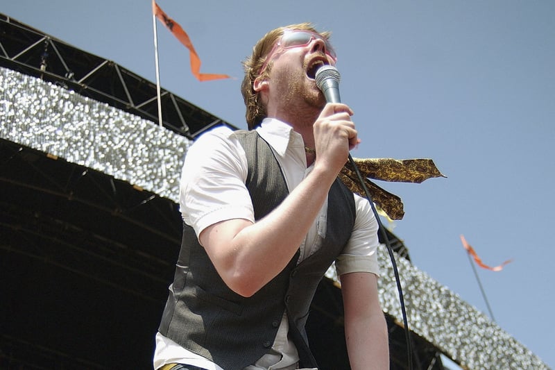 Ricky Wilson of Kaiser Chiefs performs at T4 On The Beach.