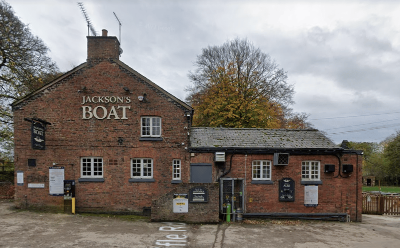 Jackson’s Boat is a family-friendly pub on the banks of the River Mersey. It is located in between Chorlton and Sale water parks, so perfect if you want to rest your legs after a scenic walk by the water. Credit: Google Maps