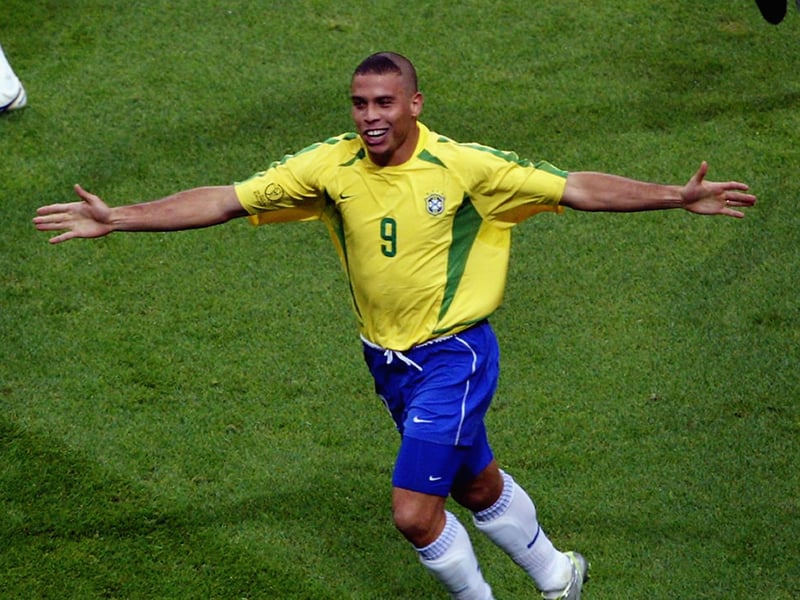 A generational talent and a joy to watch. R9 is one of the best players to ever grace the football pitch and he has a reported net worth of $160 million to prove it.