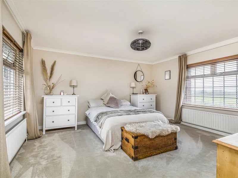 Second bedroom