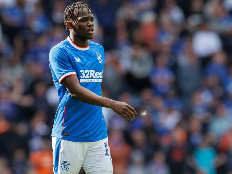 Came on for Raskin just after the hour mark mark and should’ve done better with a n effort which fizzed narrowly past the post in the closing stages.