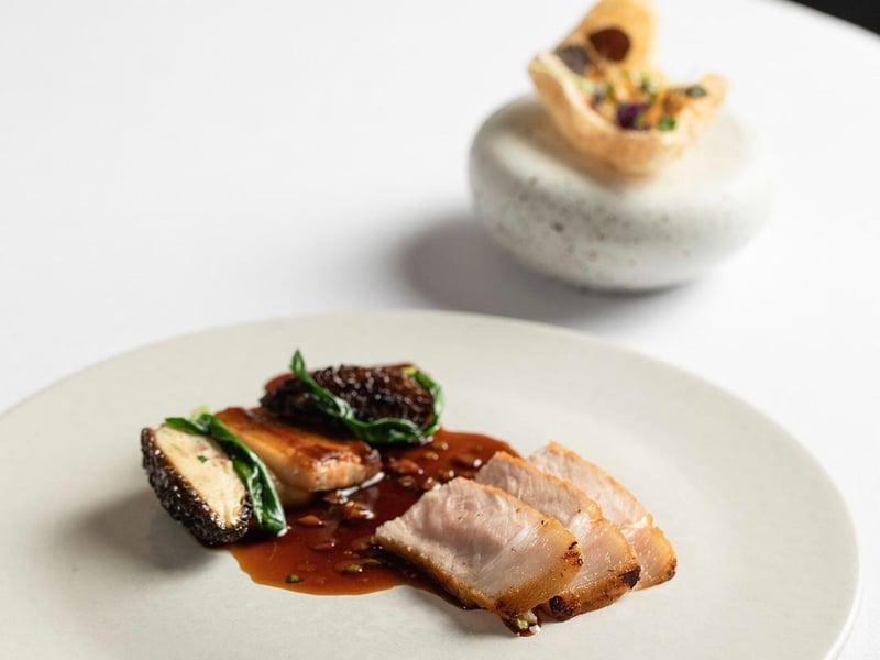 Rating: Exceptional. “The overall atmosphere is calm and unhurried. The contented buzz of generously spaced diners, punctuated by the rhythmic responses of the well-drilled brigade in the open kitchen creating a pleasing sense of harmony and purpose.”